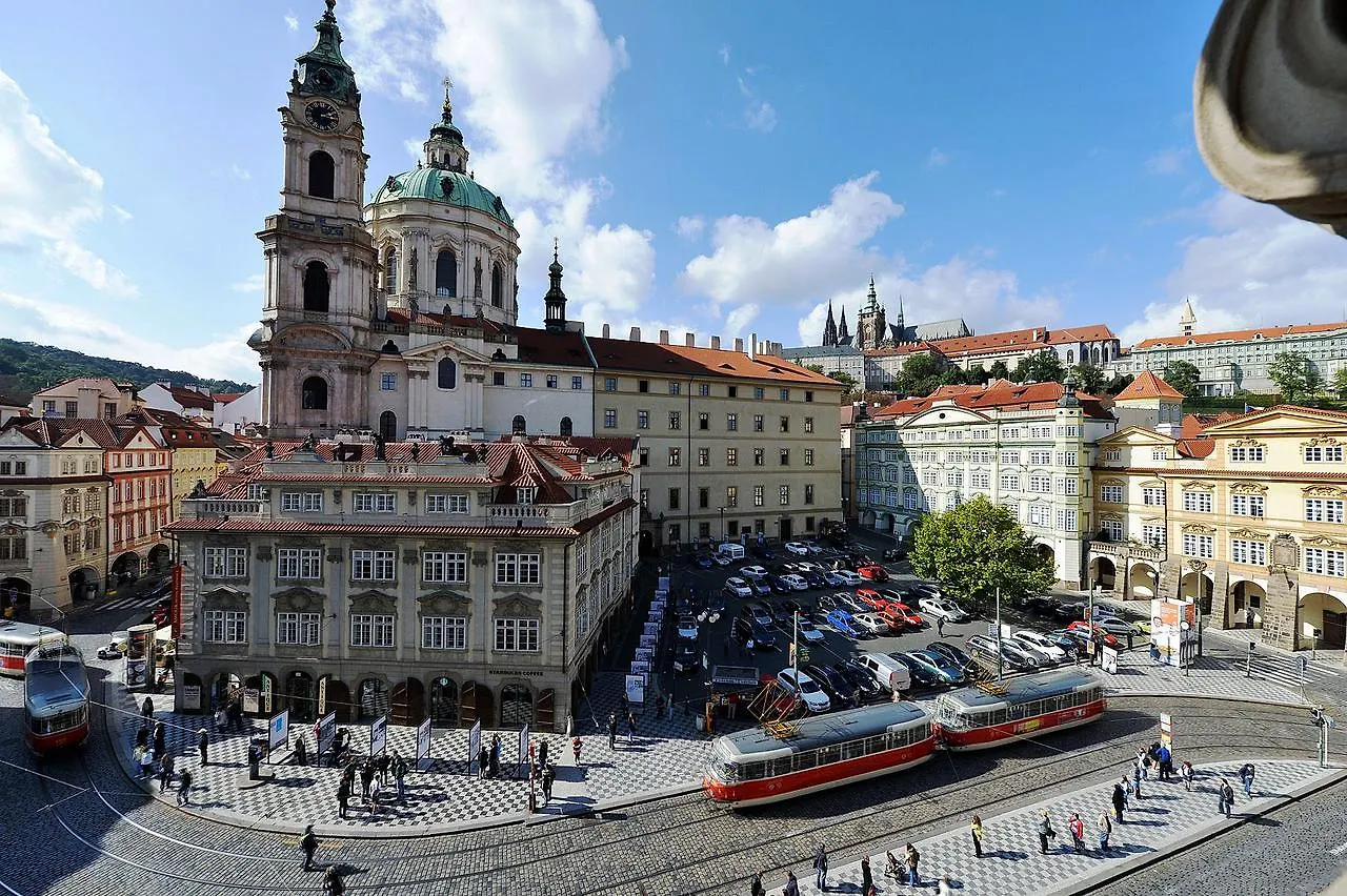 Historical Apartment Between Prague Castle And Charles Bridge 0*,  جمهورية التشيك